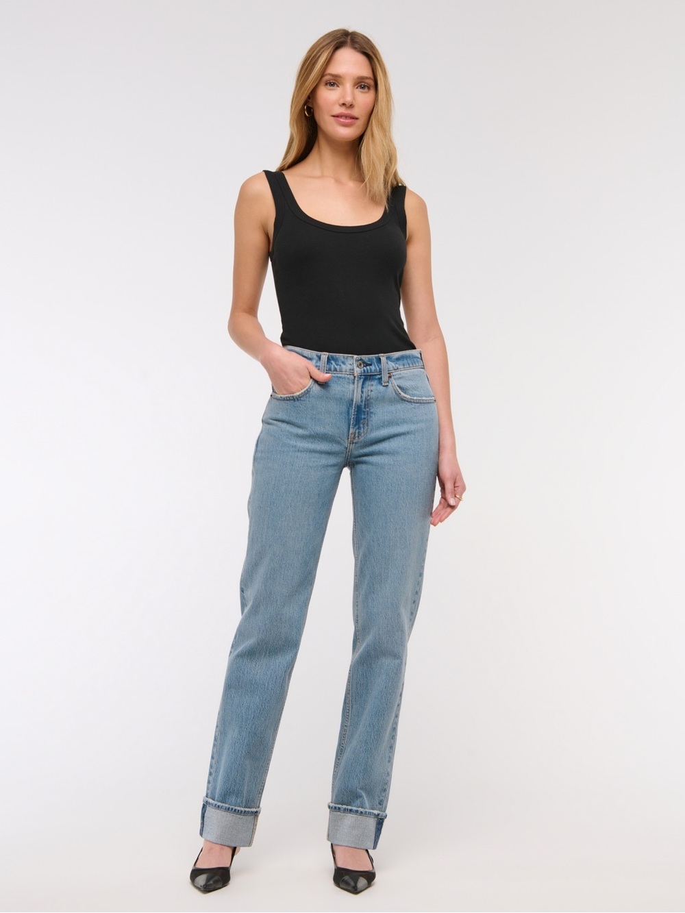 A&F Mid Rise 90s Straight Cuffed Hem Jean - Picture 2 of 9